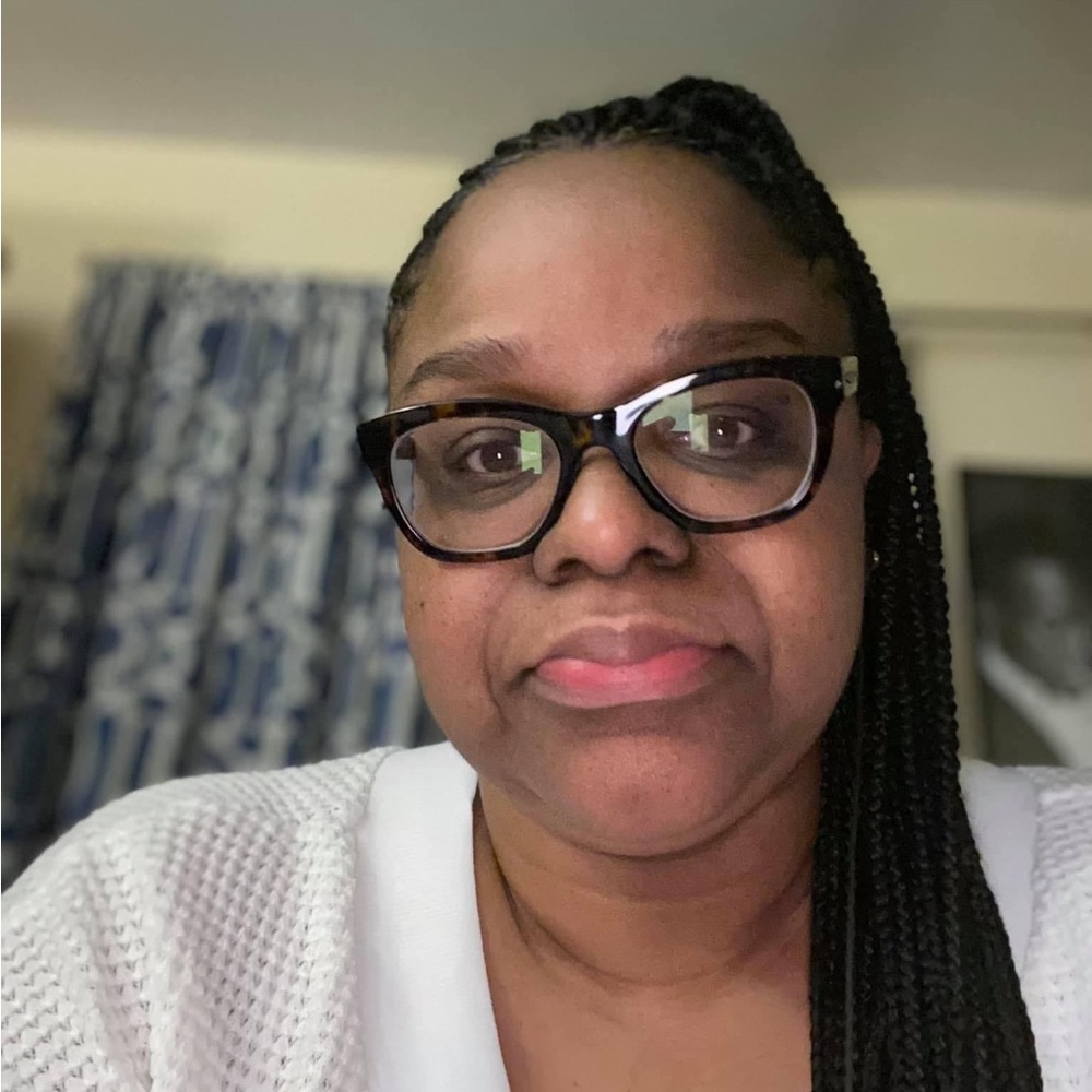 Meet your Posher, Karen